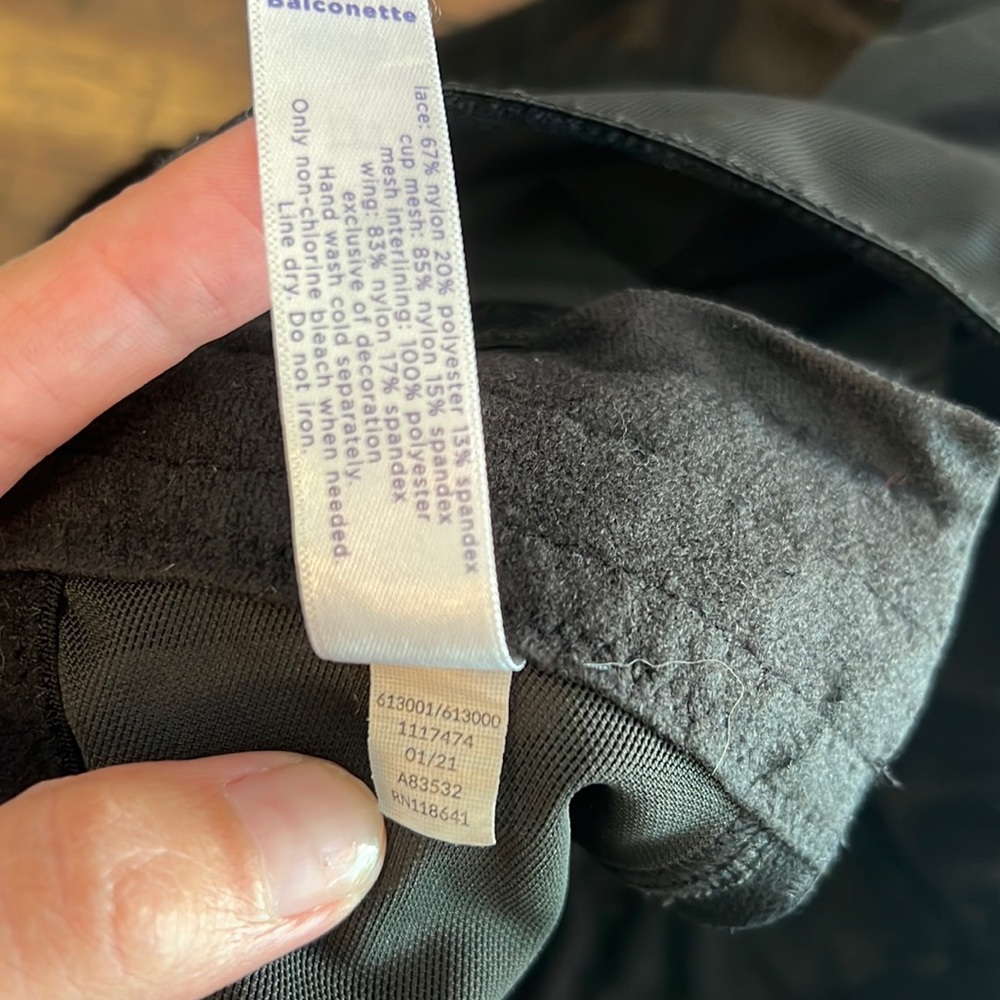 Cacique Black 40DD High Neck Bra - Picture 5 of 5